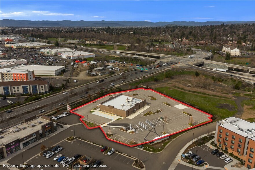1445 Center Dr, Medford, OR à louer - Photo de l’immeuble – Image 3 sur 45