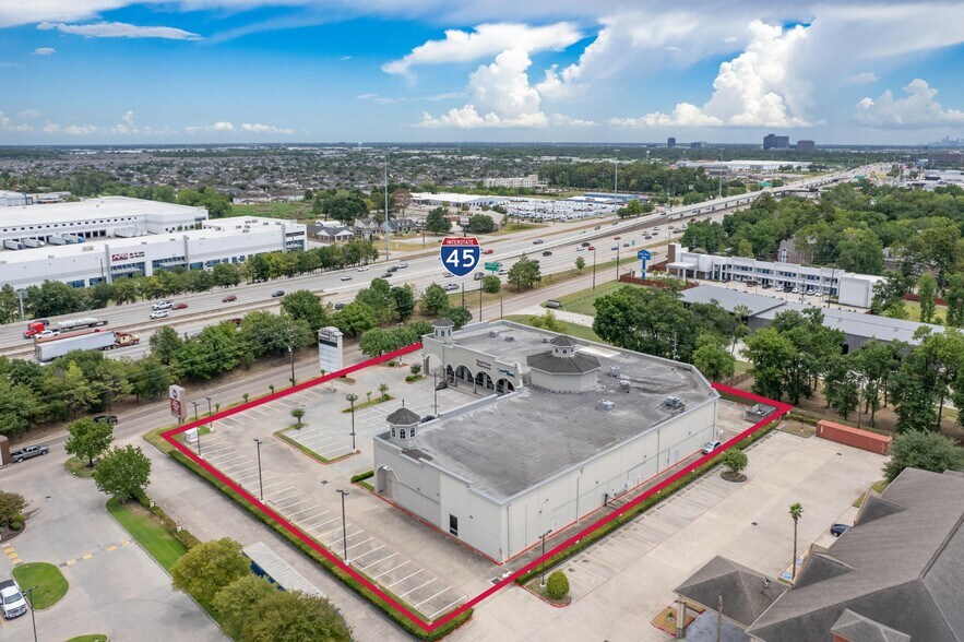 14755 North Fwy, Houston, TX à louer - Aérien – Image 2 sur 9