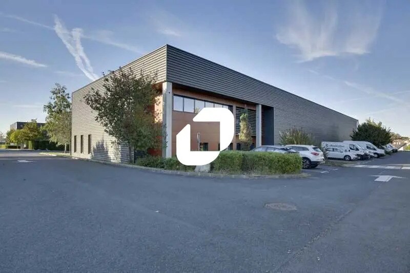 Bureau dans Gonesse à louer Photo de l’immeuble– Image 1 sur 25