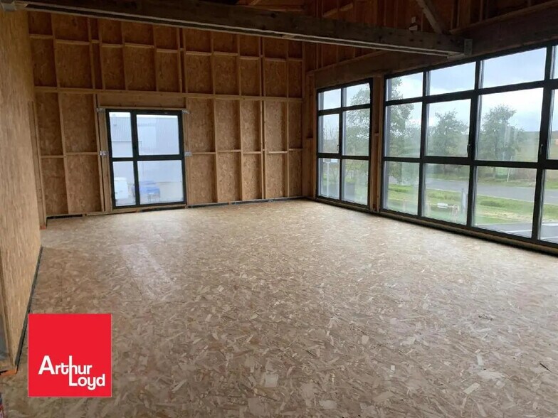 Bureau dans Mainvilliers à louer - Photo intérieure – Image 1 sur 3