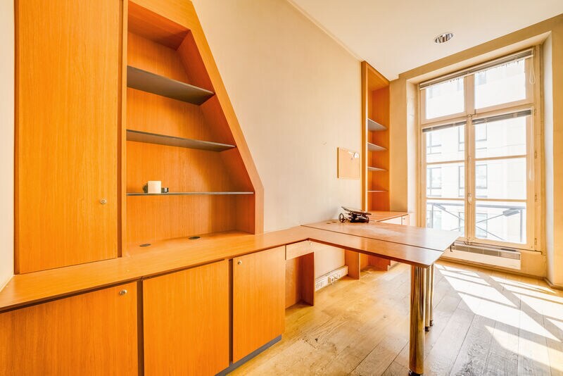 8 Rue Du Faubourg Poissonnière, Paris à louer - Photo de l’immeuble – Image 2 sur 18
