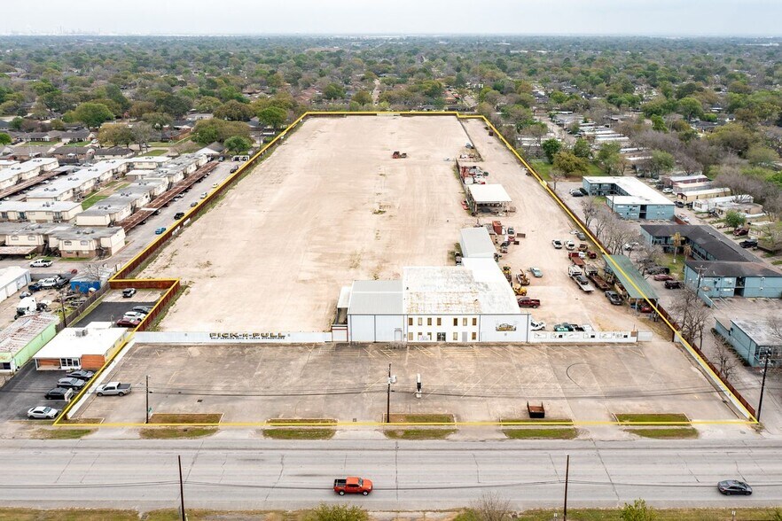 2133 Shaver St, Pasadena, TX à vendre - Aérien – Image 2 sur 27