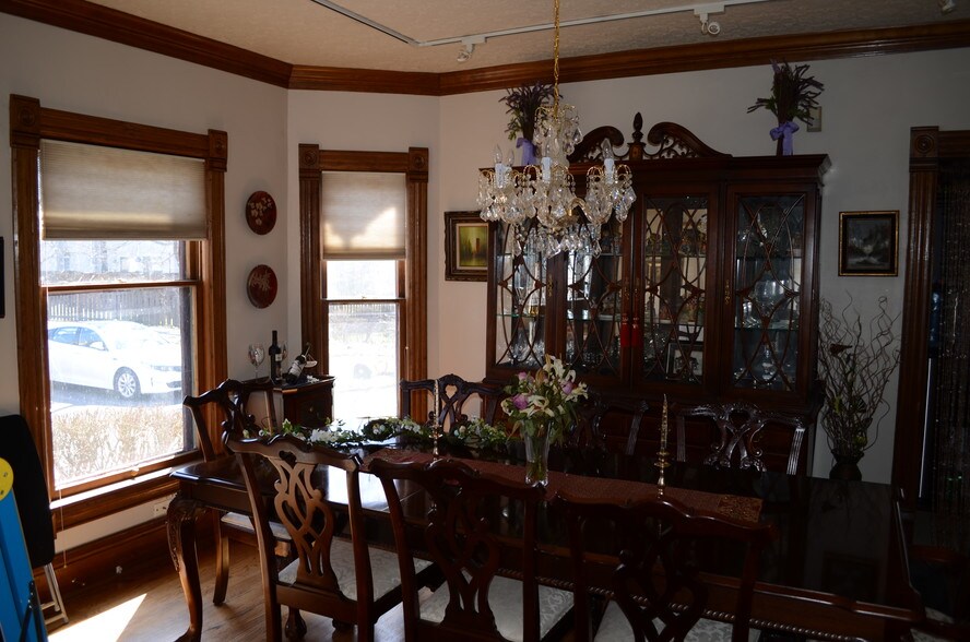 22 High Rd, Cary, IL à vendre - Photo intérieure – Image 3 sur 8