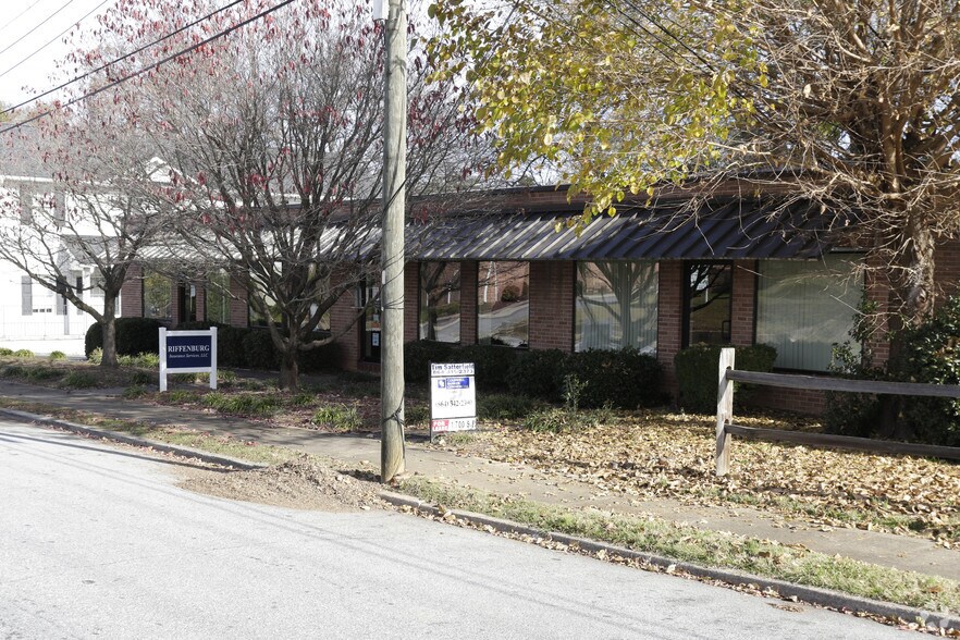 153-157 Hall St, Spartanburg, SC à louer - Photo de l’immeuble – Image 2 sur 4
