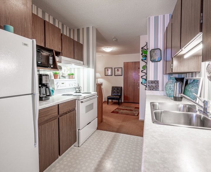 511 Braid St, Penticton, BC à vendre - Photo intérieure – Image 2 sur 3