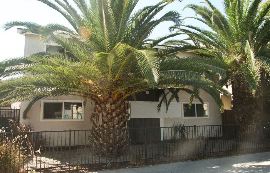 1883 Pine Ave, Long Beach, CA à vendre - Photo de l’immeuble – Image 2 sur 34
