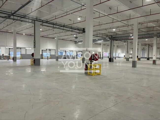 Plus de détails pour Industriel/Logistique à louer