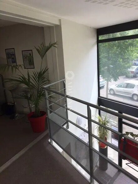 Bureau dans Vandoeuvre-les-Nancy à louer - Photo de l’immeuble – Image 3 sur 5