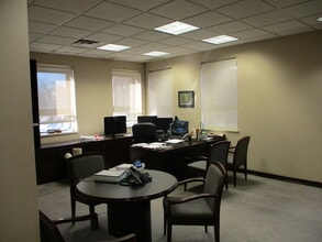 2555 Ocean Ave, Brooklyn, NY à louer Photo intérieure– Image 2 sur 4