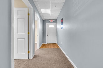 40 Carr Ave, Keansburg, NJ à louer Photo intérieure– Image 1 sur 22