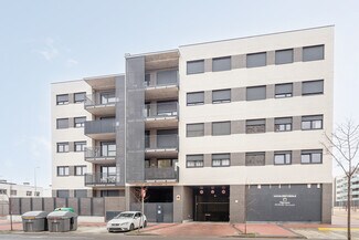 Plus de détails pour Local commercial à louer