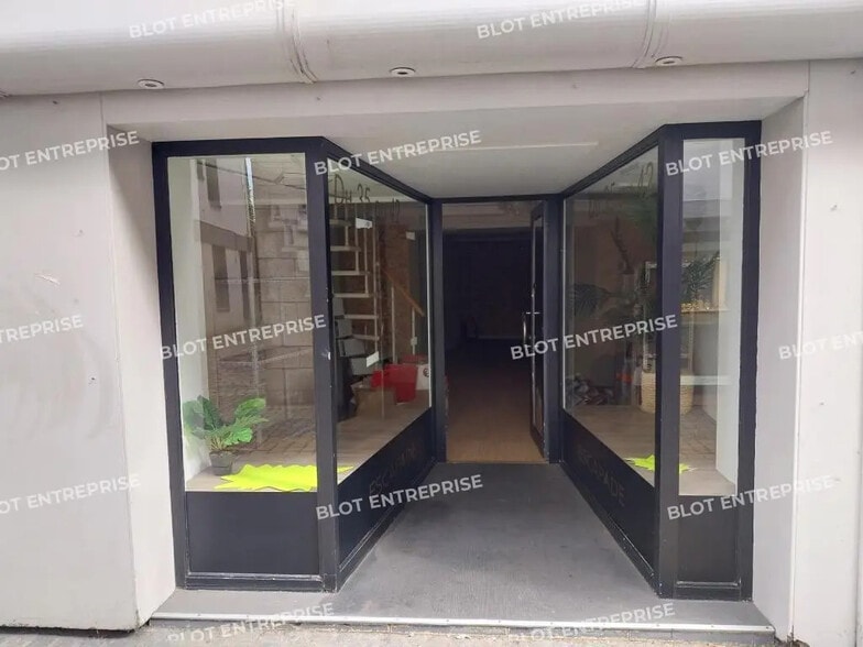 Local commercial dans Quimper à louer - Photo de l’immeuble – Image 2 sur 8