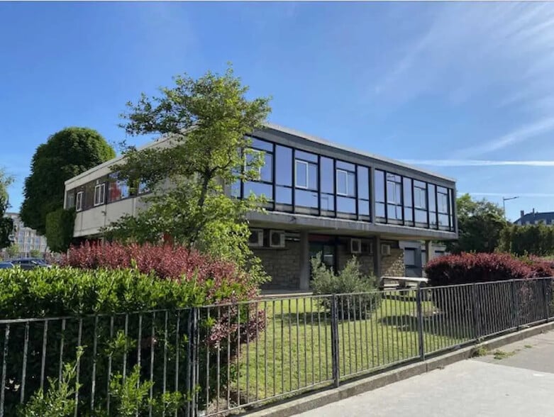 50 Rue Jean Macé, Le Havre à louer - Photo de l’immeuble – Image 1 sur 9