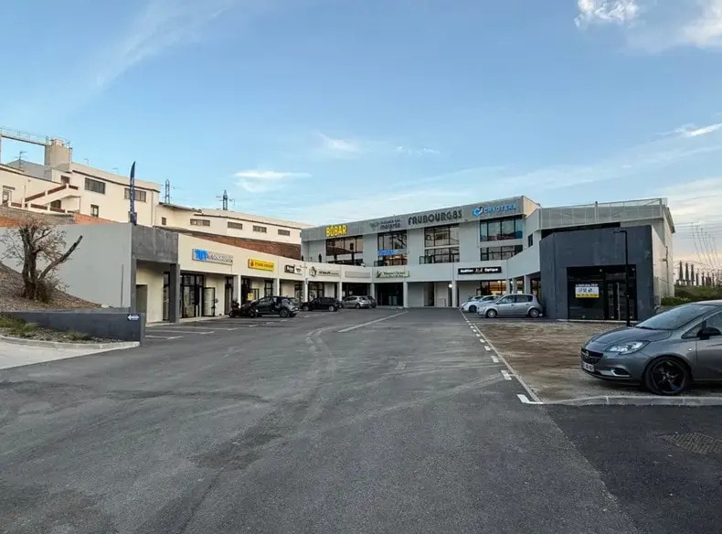 Local commercial dans La Garde à vendre - Photo de l’immeuble – Image 1 sur 5