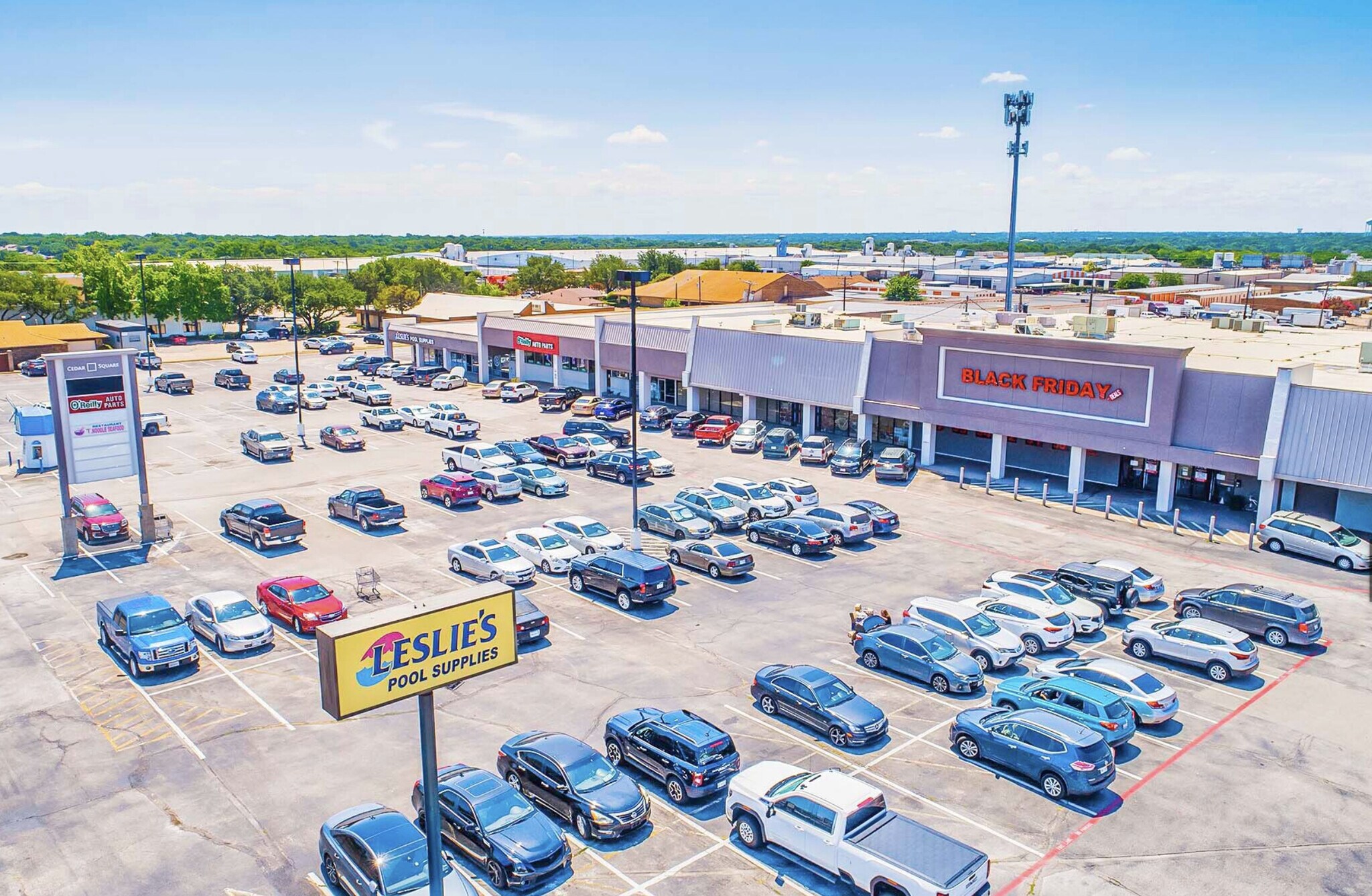 702-744 W Wheatland Rd, Duncanville, TX à louer Photo de l’immeuble– Image 1 sur 5
