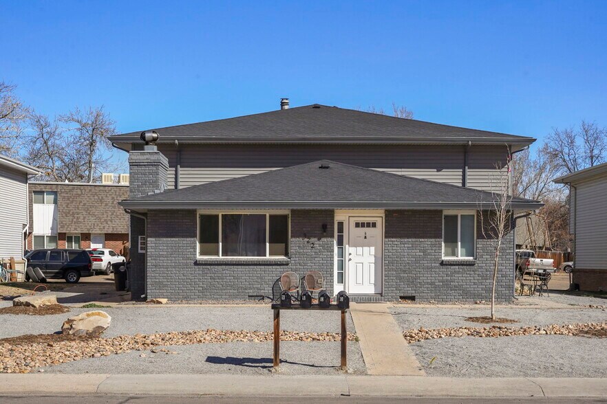 322 21st Ave, Longmont, CO à vendre - Photo de l’immeuble – Image 3 sur 14