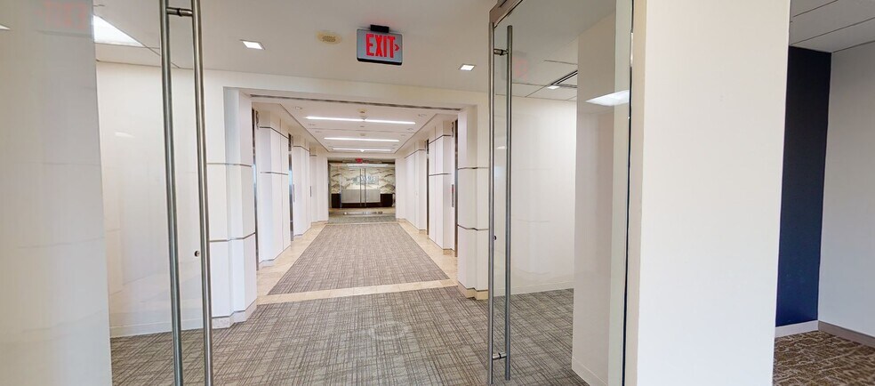 11325 Random Hills Rd, Fairfax, VA à louer - Numérisation 3D Matterport – Image 3 sur 10