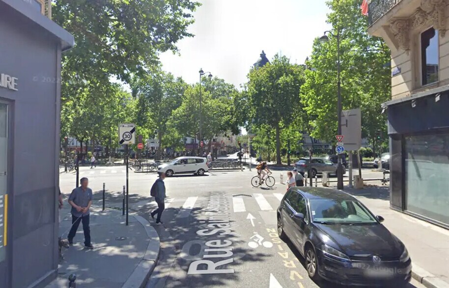 Local commercial dans Paris à louer - Photo de l’immeuble – Image 1 sur 4