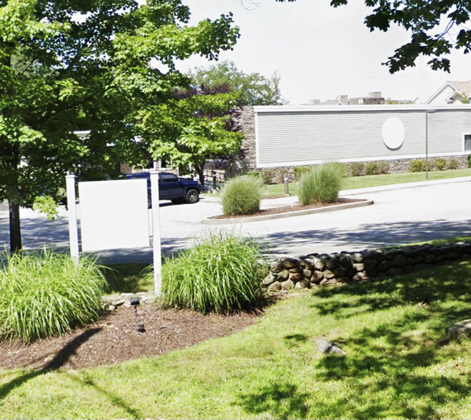 66 Grove St, Ridgefield, CT à louer - Photo de l’immeuble – Image 2 sur 23
