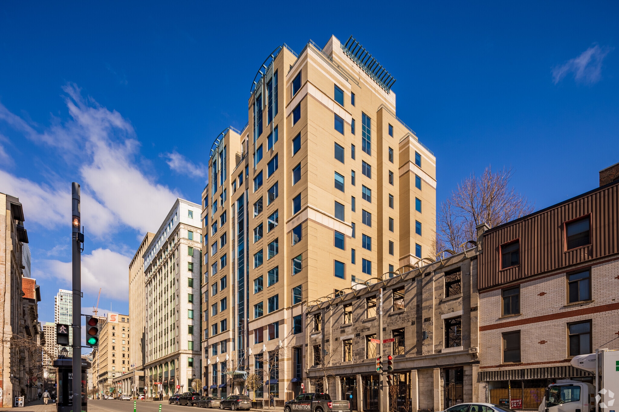 465 Rue Mcgill, Montréal, QC à louer Photo principale– Image 1 sur 10