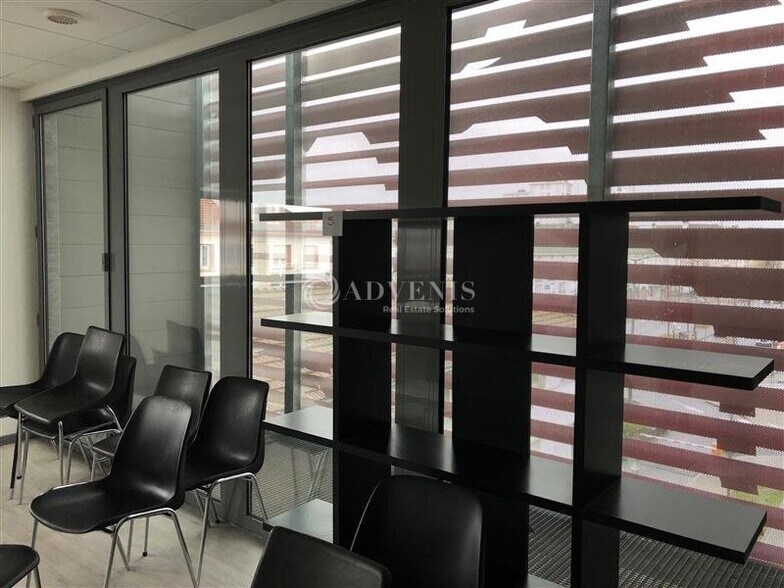 Bureau dans Épinal à louer - Photo de l’immeuble – Image 1 sur 11
