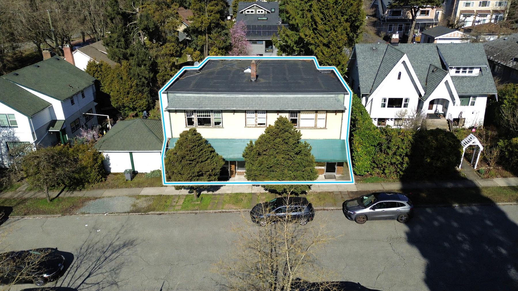 2075 37th Av W, Vancouver, BC à vendre Photo principale– Image 1 sur 3