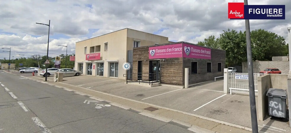 Local commercial dans Salon-de-Provence à vendre - Photo de l’immeuble – Image 2 sur 16