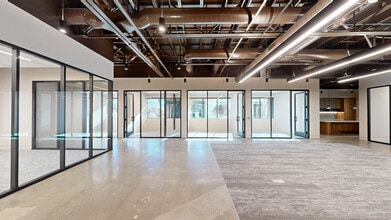 200 E Baker St, Costa Mesa, CA à louer Numérisation 3D Matterport– Image 1 sur 5