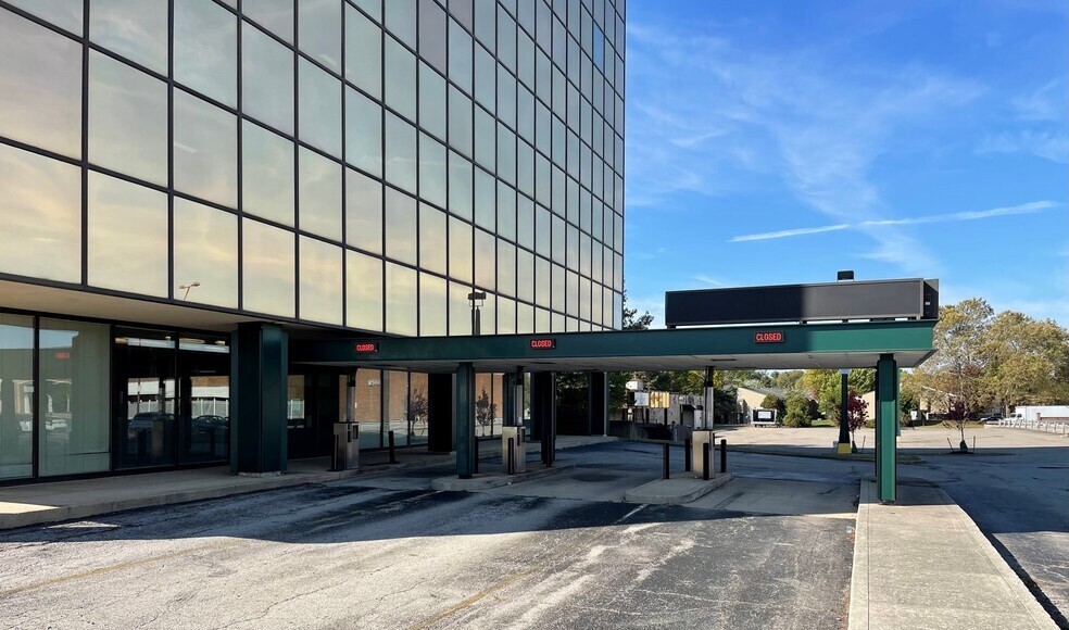 6100 Channingway Blvd, Columbus, OH à louer - Photo de l’immeuble – Image 2 sur 11