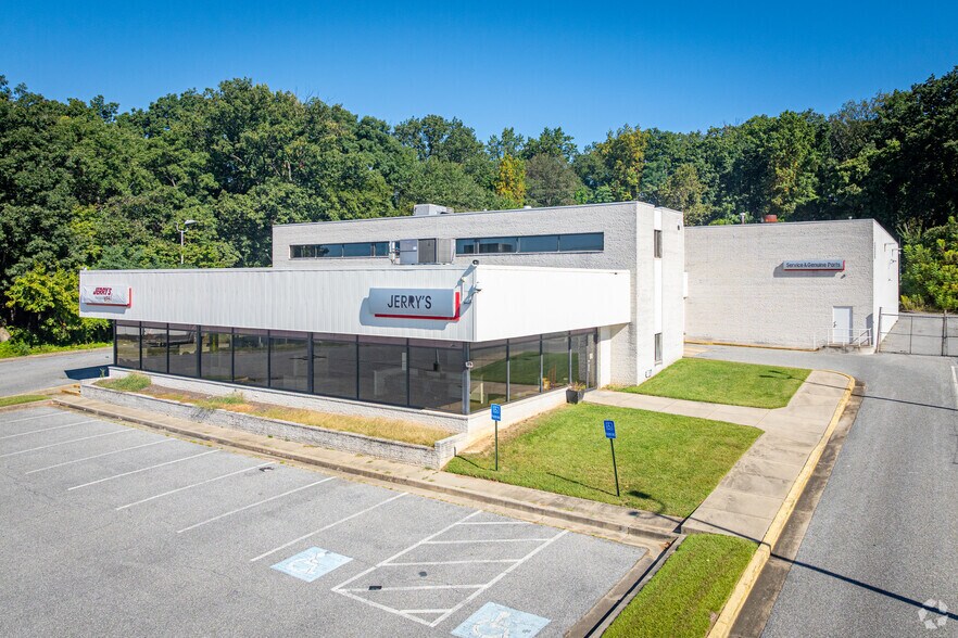 1906 E Joppa Rd, Baltimore, MD à louer - Photo principale – Image 2 sur 2