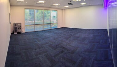 1095 W Rio Salado Pky, Tempe, AZ à louer Photo intérieure– Image 1 sur 16