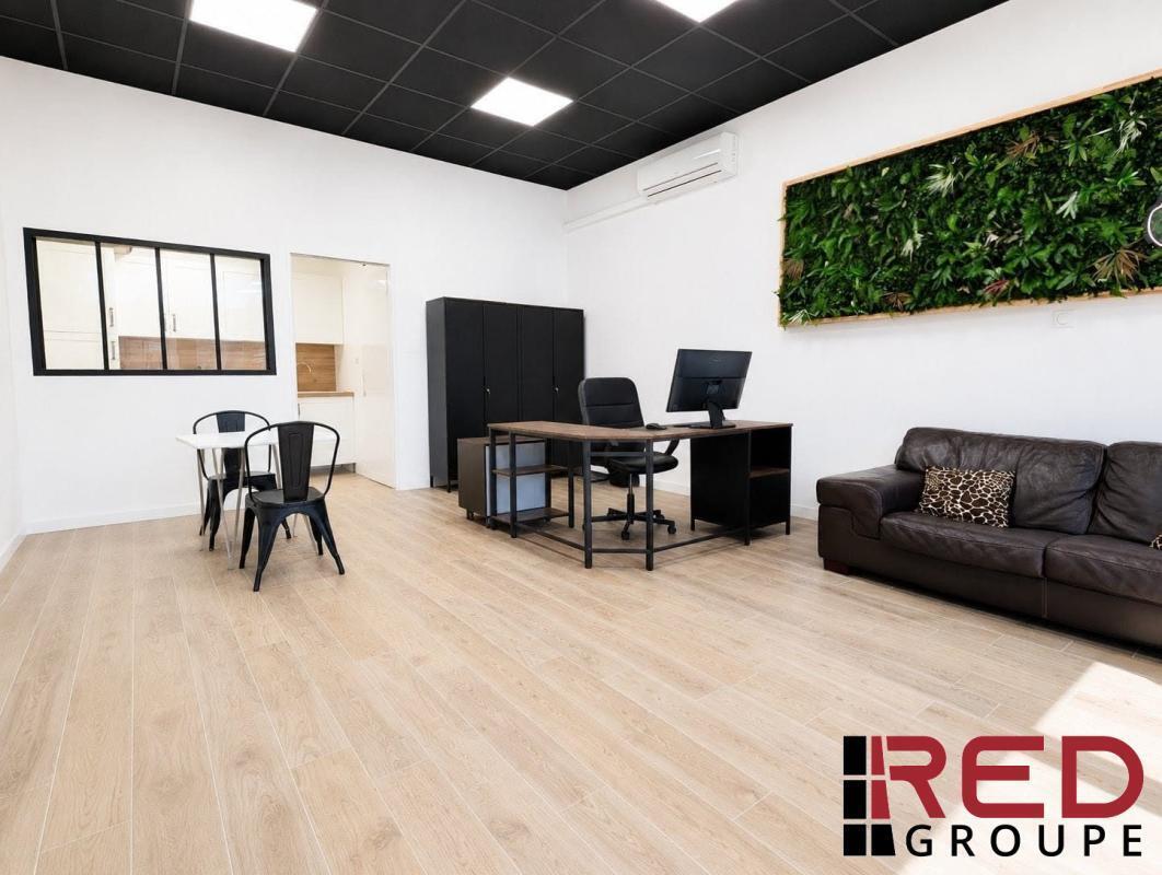 Local d'activités dans Aubagne à vendre Photo intérieure– Image 1 sur 7