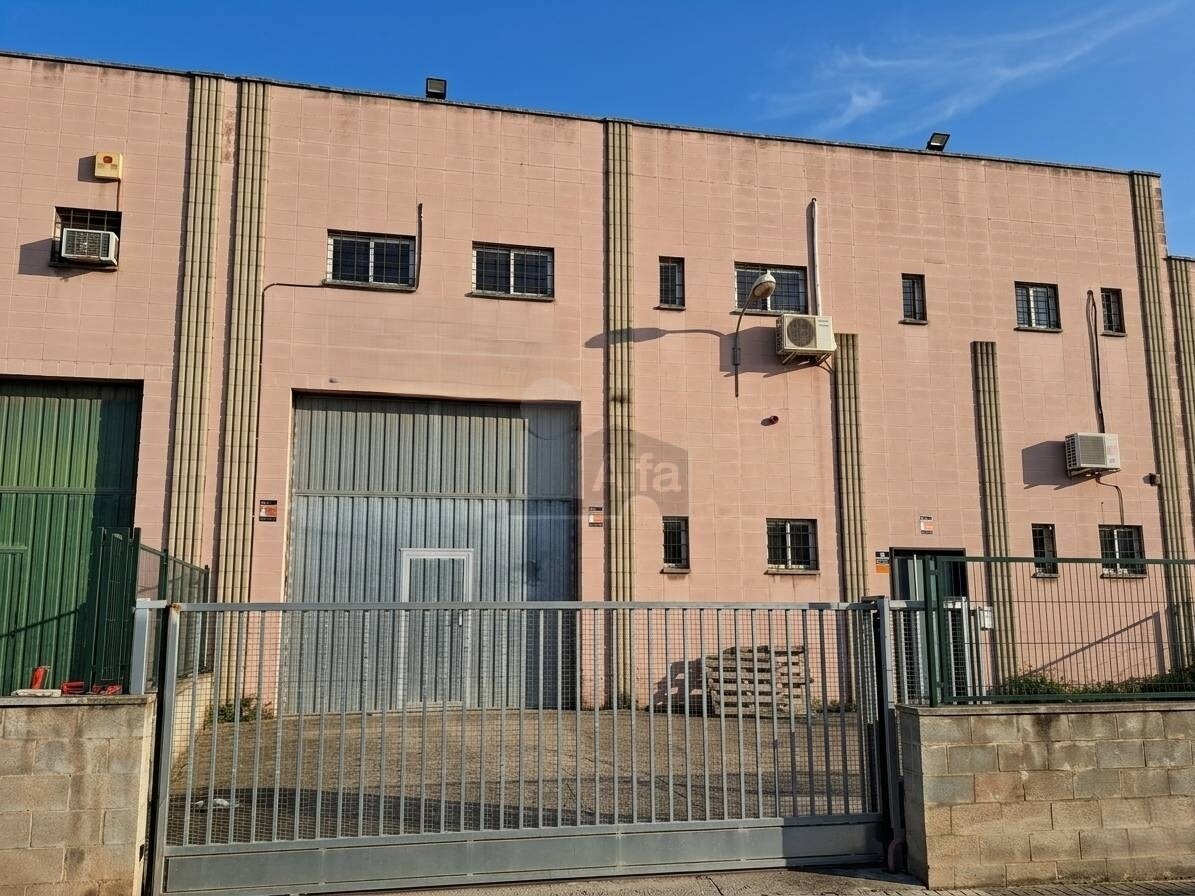 Industriel/Logistique dans Rubí, Barcelona à louer Plan d’étage– Image 1 sur 5