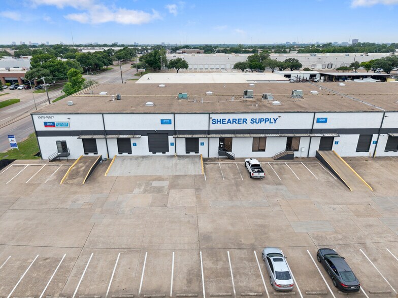 10515-10537 Miller Rd, Dallas, TX à vendre - Photo de l’immeuble – Image 2 sur 23