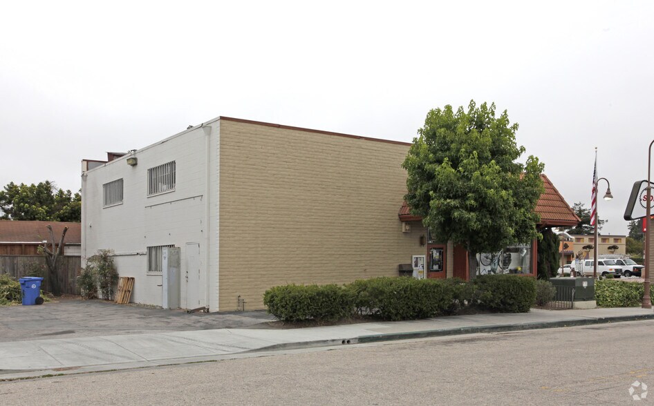 1420 Mission St, Santa Cruz, CA à louer - Photo de l’immeuble – Image 2 sur 4