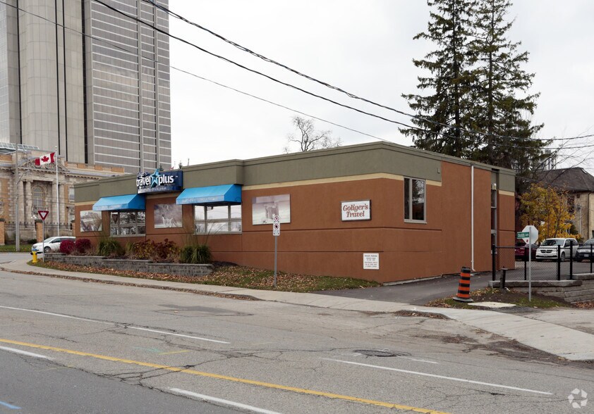 234 King St S, Waterloo, ON à vendre - Photo principale – Image 1 sur 2