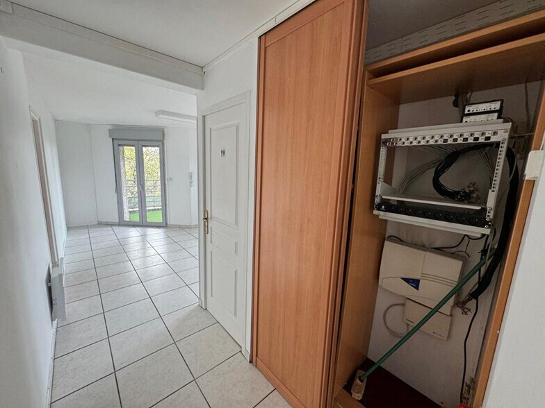 Bureau dans Tournefeuille à louer - Photo de l’immeuble – Image 3 sur 7