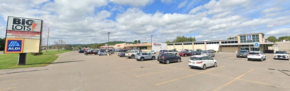 138-154 Vestal Pky W, Vestal Township, NY à vendre - Photo de l’immeuble – Image 3 sur 4