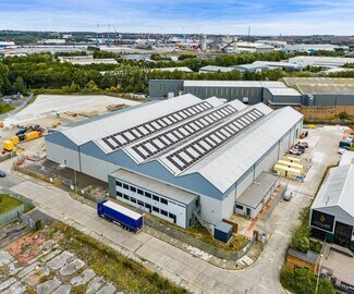 Plus de détails pour INFINITY PORTFOLIO – Industriel/Logistique à vendre