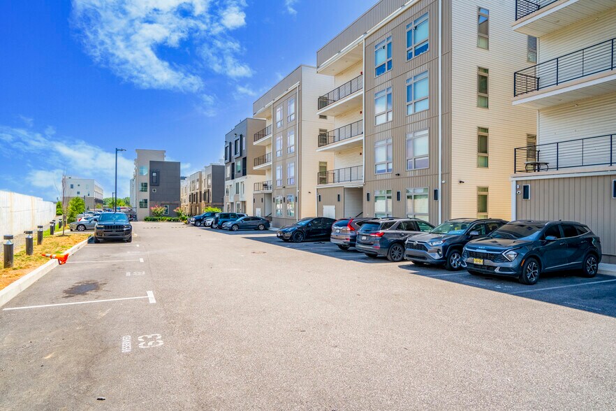 2031 E Lehigh Ave, Philadelphia, PA à louer - Photo de l’immeuble – Image 2 sur 20