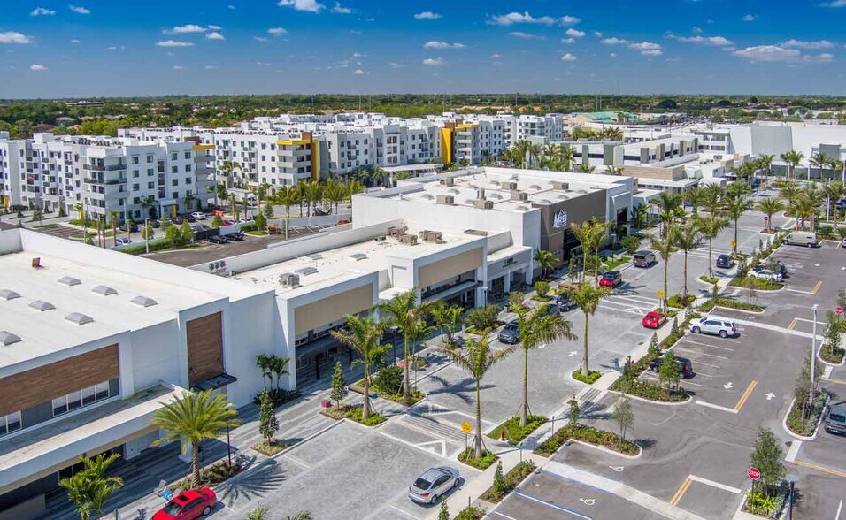 State Rd 7 & Glades Rd, Boca Raton, FL à louer - Photo principale – Image 1 sur 16