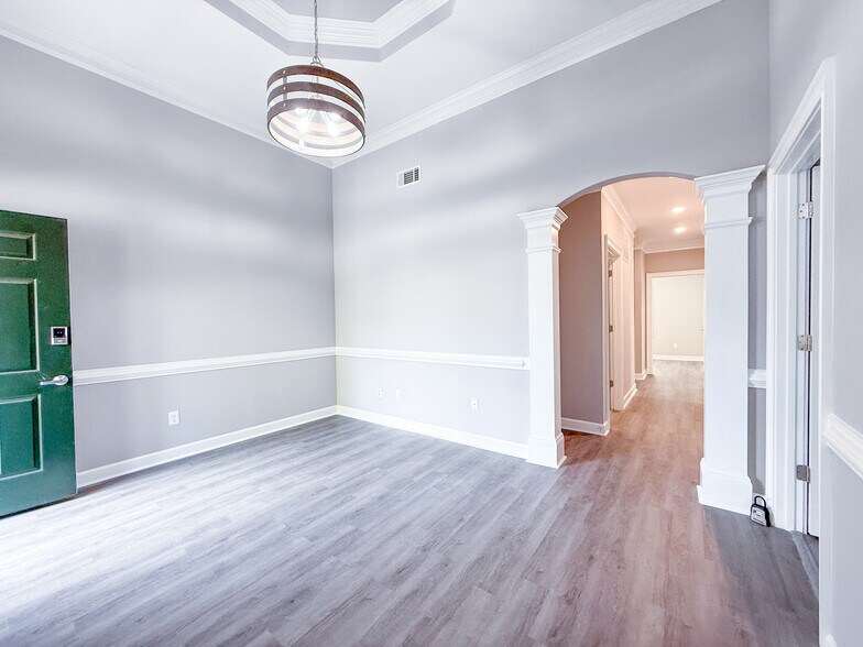 1701-1704 Macy Dr, Roswell, GA à louer - Photo de l’immeuble – Image 2 sur 19