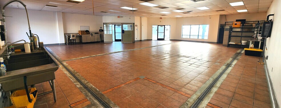2547 E 57th St, Huntington Park, CA à vendre - Photo de l’immeuble – Image 3 sur 9