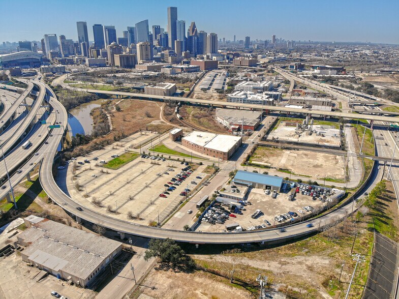 2000 Nance St, Houston, TX à louer - Photo de l’immeuble – Image 3 sur 31