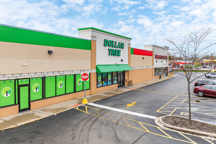 1557-1559 Irving Park Rd, Hanover Park, IL à vendre - Photo de l’immeuble – Image 2 sur 6