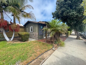 2680 State St, Carlsbad, CA à louer Photo de l’immeuble– Image 1 sur 3