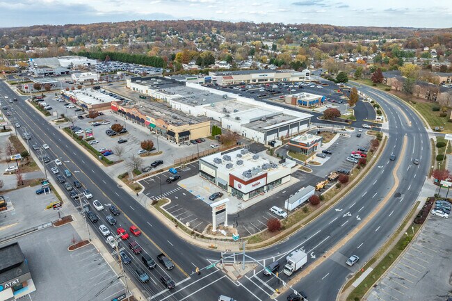 Plus de détails pour 122-150 Cranbrook Rd, Cockeysville, MD - Local commercial à louer