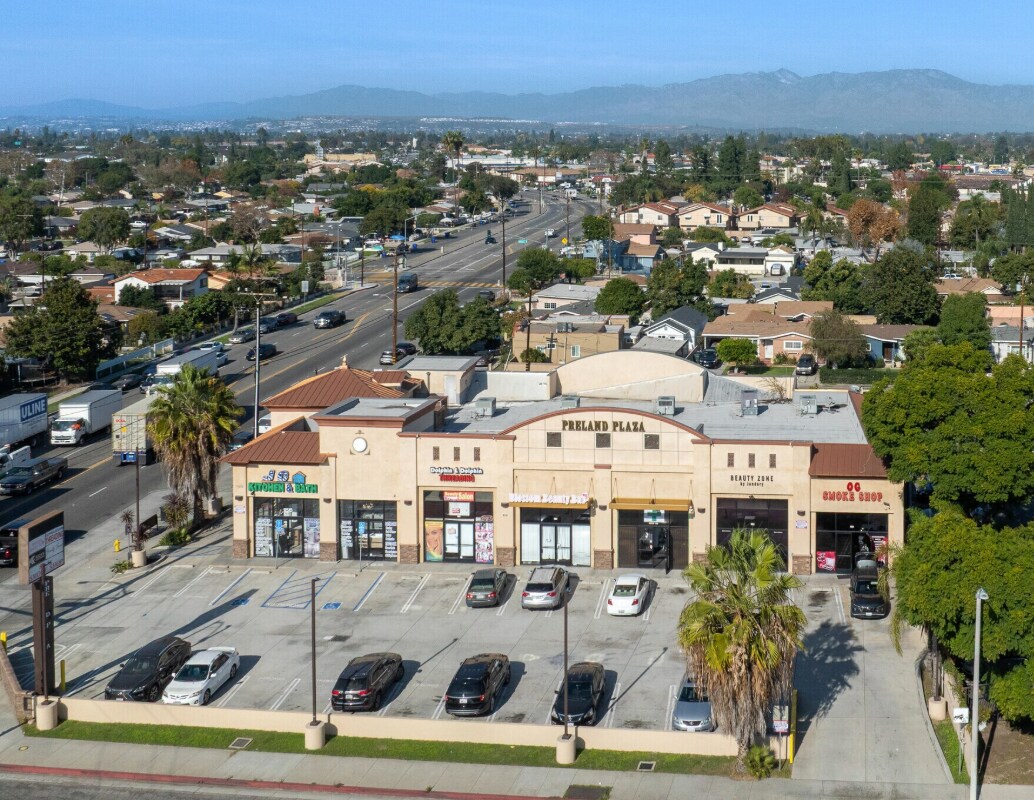 11515 Slauson Ave, Whittier, CA à louer Photo principale– Image 1 sur 10