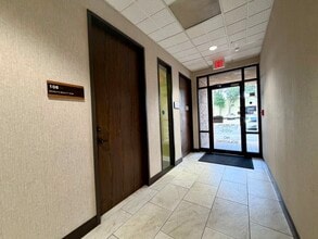 2929 Mossrock Dr, San Antonio, TX à louer Photo intérieure– Image 1 sur 6