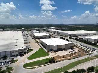 Plus de détails pour 600 Gerault Rd, Flower Mound, TX - Industriel/Logistique à vendre
